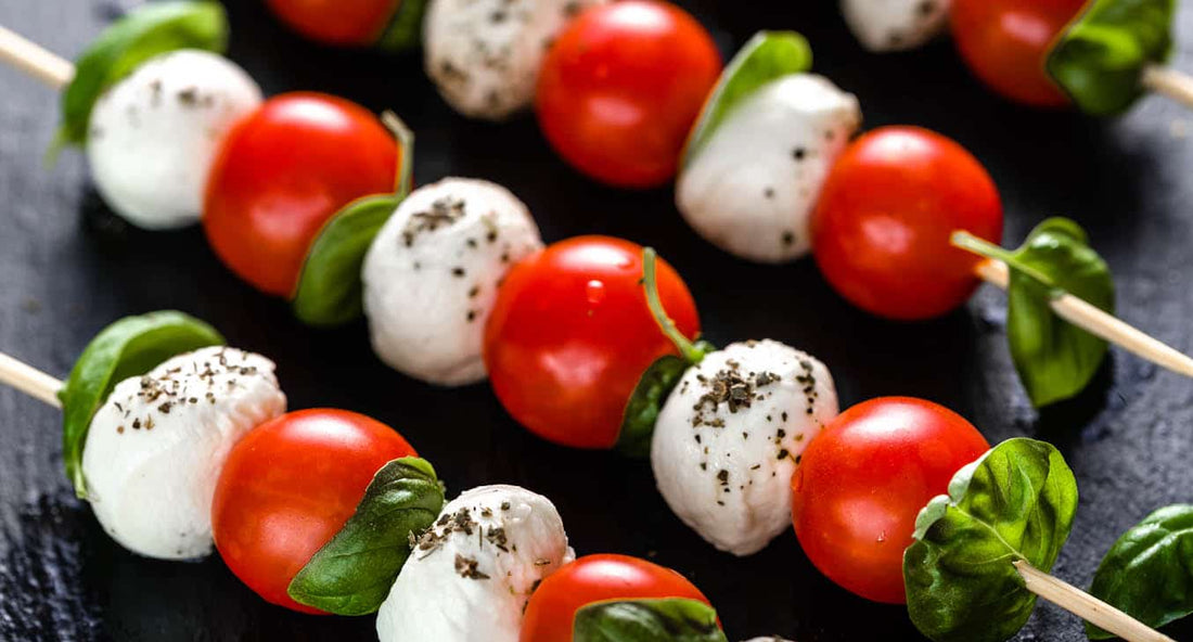 Pinchos Caprese