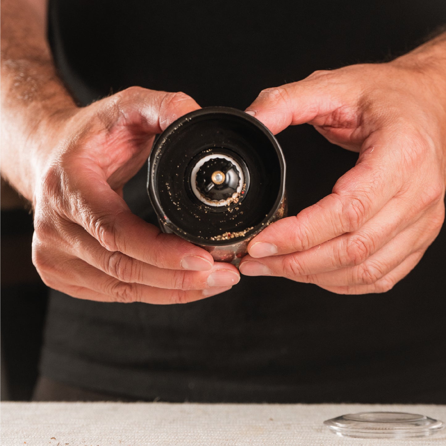 Molinillo vidrio y ceramic 13.5cm