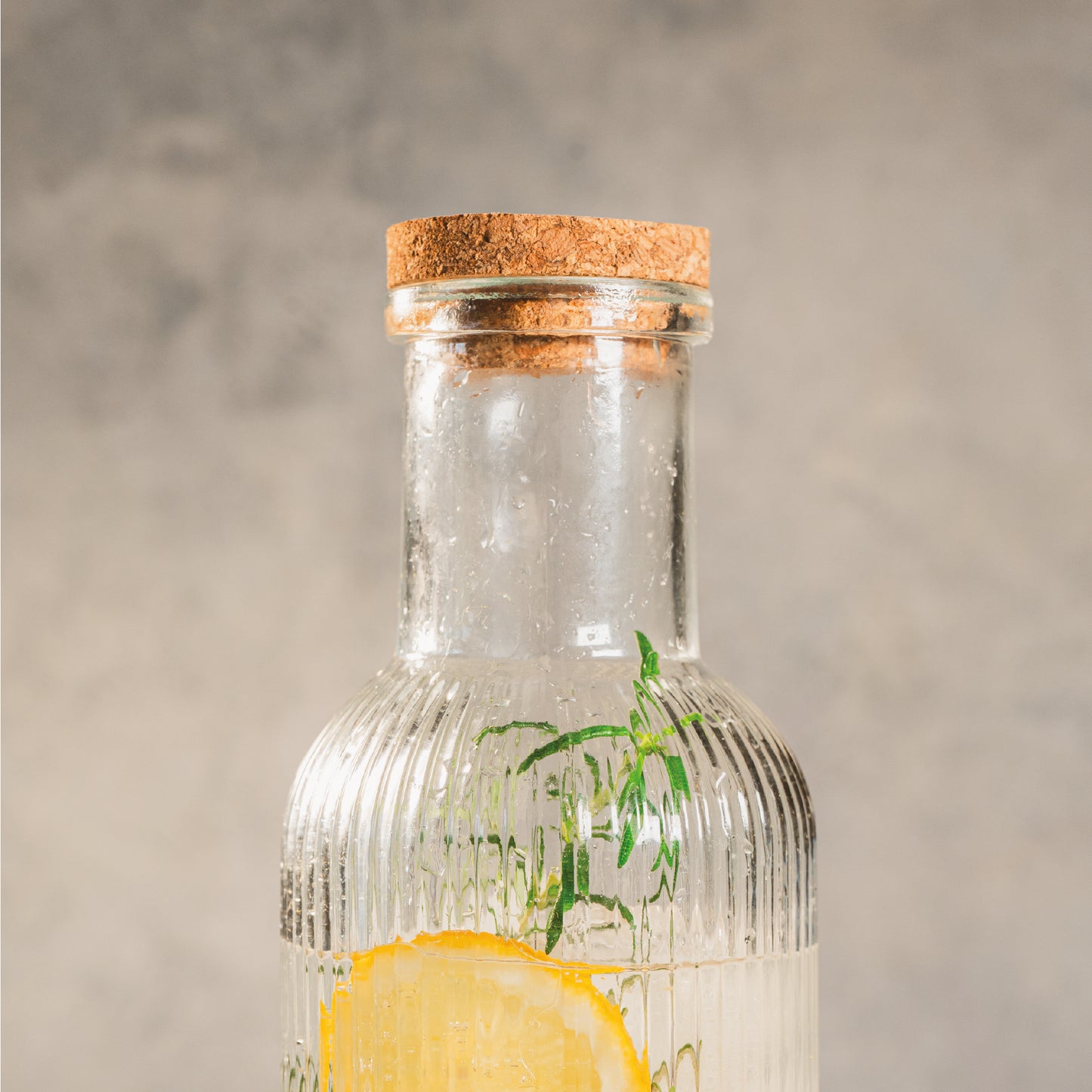 Botella vidrio c/tapa corcho 1L